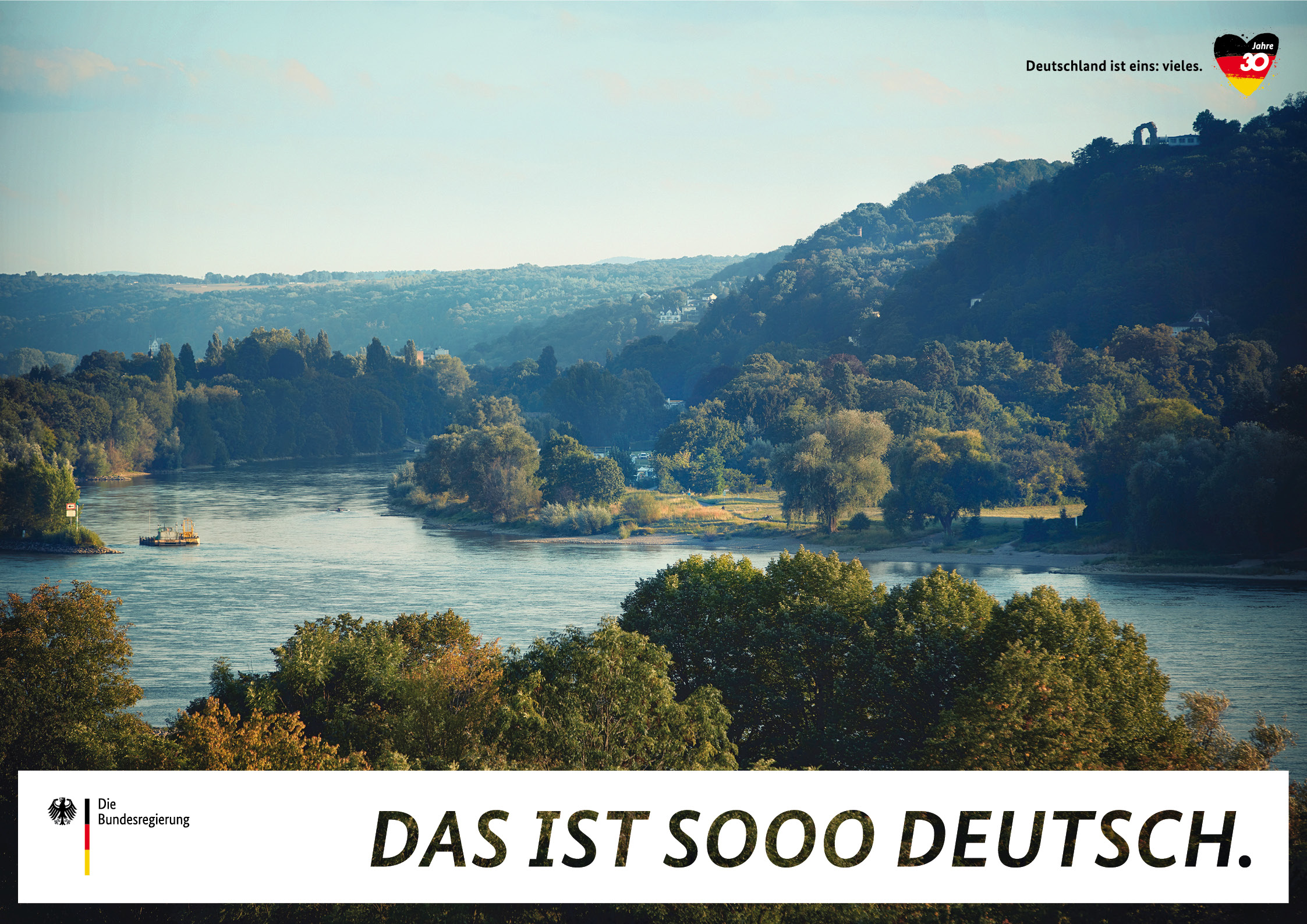 Der Rhein auf einem Plakat der Kampagne "Deutschland ist eins: vieles".